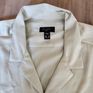 Light Green New Look Men's Satin Oversized Short-Sleeved Shirt